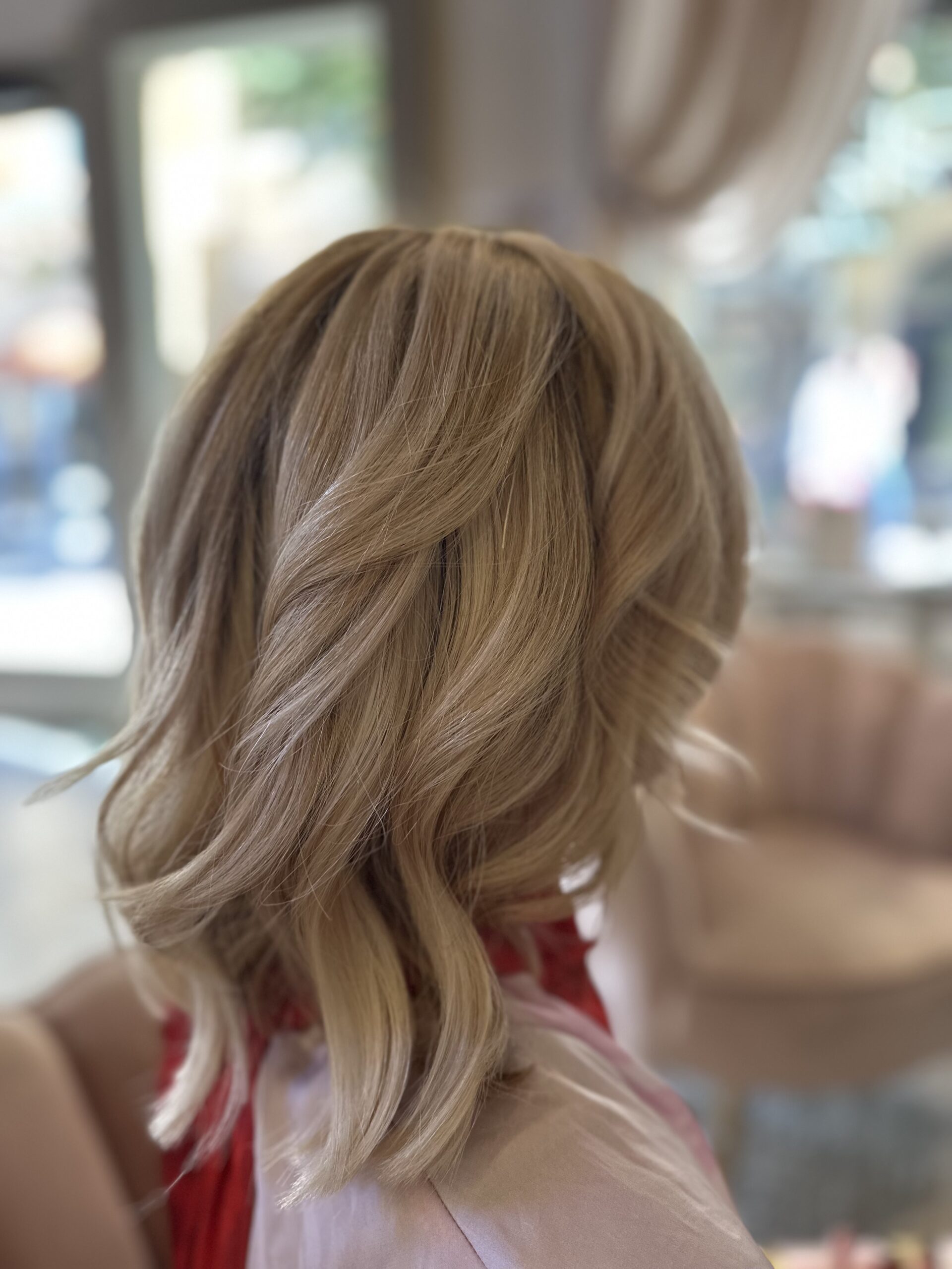 Pariz Salon